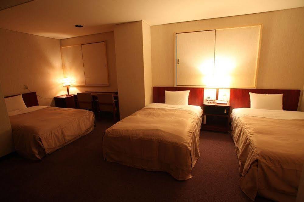 Miyakonojo Sun Plaza Hotel Zewnętrze zdjęcie